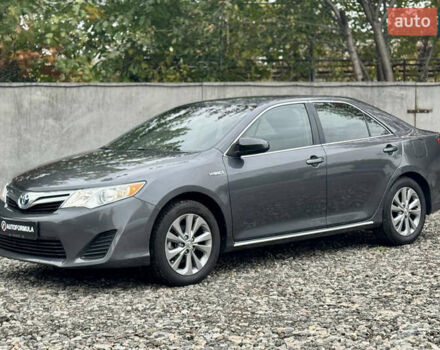 Сірий Тойота Камрі, об'ємом двигуна 2.49 л та пробігом 268 тис. км за 10990 $, фото 3 на Automoto.ua