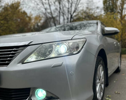 Серый Тойота Камри, объемом двигателя 2.49 л и пробегом 271 тыс. км за 12500 $, фото 28 на Automoto.ua