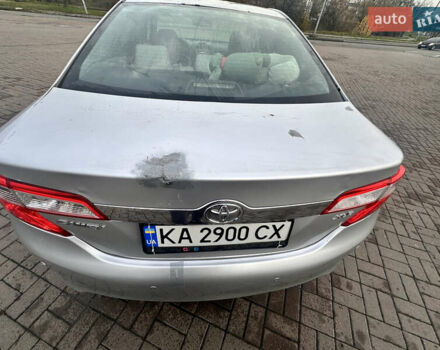 Сірий Тойота Камрі, об'ємом двигуна 2.49 л та пробігом 274 тис. км за 8000 $, фото 13 на Automoto.ua