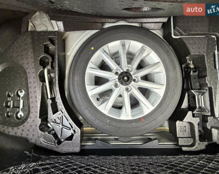 Сірий Тойота Камрі, об'ємом двигуна 2.5 л та пробігом 232 тис. км за 12800 $, фото 19 на Automoto.ua