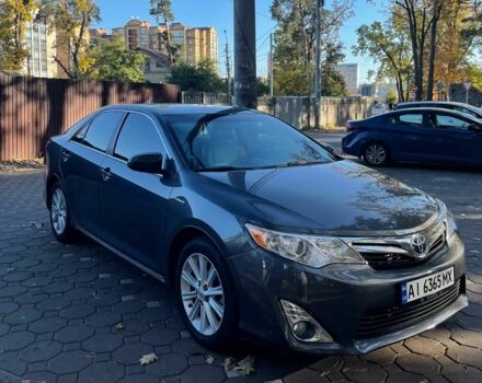 Сірий Тойота Камрі, об'ємом двигуна 2.5 л та пробігом 230 тис. км за 12700 $, фото 2 на Automoto.ua