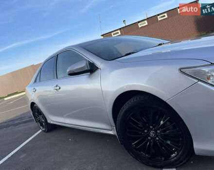 Сірий Тойота Камрі, об'ємом двигуна 3.5 л та пробігом 230 тис. км за 13700 $, фото 17 на Automoto.ua