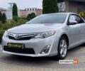 Серый Тойота Камри, объемом двигателя 2.5 л и пробегом 252 тыс. км за 12200 $, фото 2 на Automoto.ua
