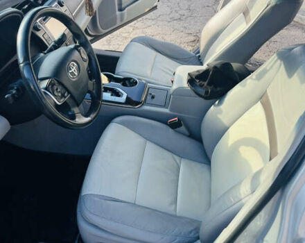 Серый Тойота Камри, объемом двигателя 2.5 л и пробегом 155 тыс. км за 13000 $, фото 19 на Automoto.ua