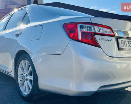 Серый Тойота Камри, объемом двигателя 2.5 л и пробегом 155 тыс. км за 13000 $, фото 8 на Automoto.ua