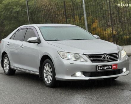 Серый Тойота Камри, объемом двигателя 2.5 л и пробегом 213 тыс. км за 14490 $, фото 15 на Automoto.ua