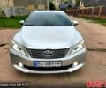Сірий Тойота Камрі, об'ємом двигуна 2.5 л та пробігом 300 тис. км за 13333 $, фото 6 на Automoto.ua