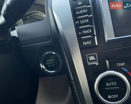 Сірий Тойота Камрі, об'ємом двигуна 3.5 л та пробігом 231 тис. км за 13400 $, фото 43 на Automoto.ua