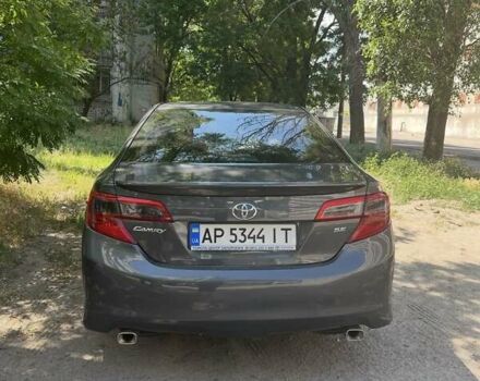 Сірий Тойота Камрі, об'ємом двигуна 2.49 л та пробігом 290 тис. км за 9500 $, фото 1 на Automoto.ua