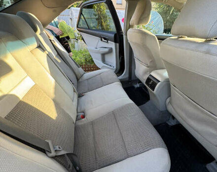 Серый Тойота Камри, объемом двигателя 2.49 л и пробегом 290 тыс. км за 9500 $, фото 29 на Automoto.ua