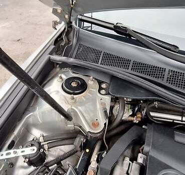 Серый Тойота Камри, объемом двигателя 2.49 л и пробегом 183 тыс. км за 14000 $, фото 13 на Automoto.ua