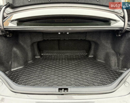 Серый Тойота Камри, объемом двигателя 2.5 л и пробегом 198 тыс. км за 13999 $, фото 30 на Automoto.ua