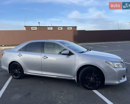Сірий Тойота Камрі, об'ємом двигуна 3.5 л та пробігом 231 тис. км за 13400 $, фото 21 на Automoto.ua