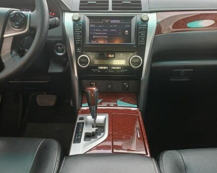 Сірий Тойота Камрі, об'ємом двигуна 2.5 л та пробігом 193 тис. км за 14000 $, фото 1 на Automoto.ua