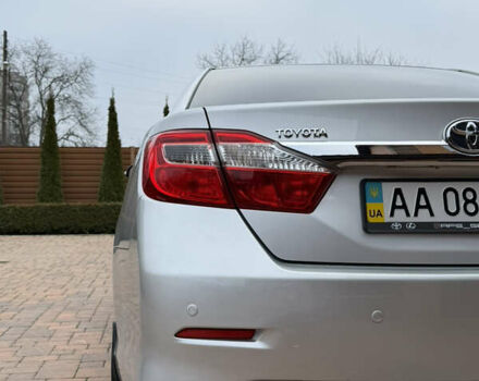 Сірий Тойота Камрі, об'ємом двигуна 2.5 л та пробігом 232 тис. км за 12800 $, фото 11 на Automoto.ua