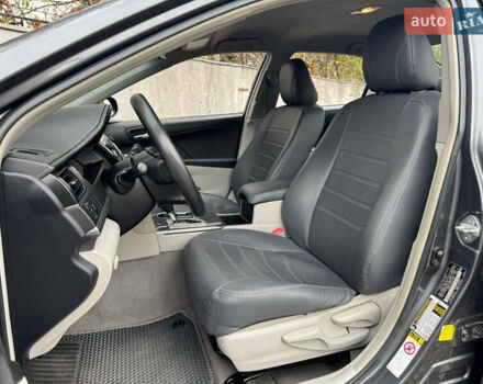 Сірий Тойота Камрі, об'ємом двигуна 2.49 л та пробігом 268 тис. км за 10990 $, фото 8 на Automoto.ua