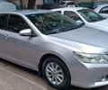 Сірий Тойота Камрі, об'ємом двигуна 2.5 л та пробігом 135 тис. км за 13500 $, фото 1 на Automoto.ua