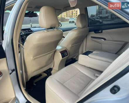 Сірий Тойота Камрі, об'ємом двигуна 3.5 л та пробігом 231 тис. км за 13400 $, фото 36 на Automoto.ua