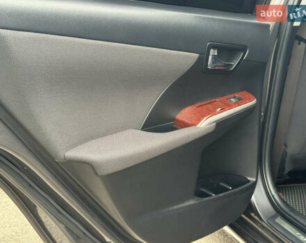 Серый Тойота Камри, объемом двигателя 2.5 л и пробегом 198 тыс. км за 13999 $, фото 25 на Automoto.ua