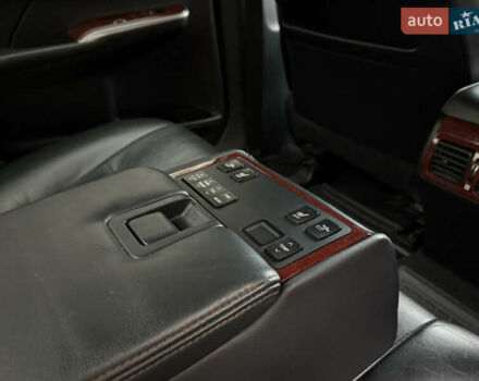 Серый Тойота Камри, объемом двигателя 2.5 л и пробегом 220 тыс. км за 12900 $, фото 17 на Automoto.ua