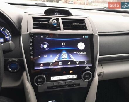 Сірий Тойота Камрі, об'ємом двигуна 2.5 л та пробігом 245 тис. км за 14100 $, фото 21 на Automoto.ua