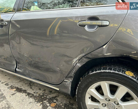 Серый Тойота Камри, объемом двигателя 2.49 л и пробегом 220 тыс. км за 8500 $, фото 8 на Automoto.ua