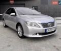 Серый Тойота Камри, объемом двигателя 2.5 л и пробегом 209 тыс. км за 12500 $, фото 2 на Automoto.ua