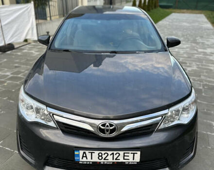 Тойота Камри 2012 в Львове на Automoto.ua Серый Тойота Камри, объемом двигателя 2.5 л и пробегом 179 тыс. км за 10700 $, фото 3 на Automoto.ua