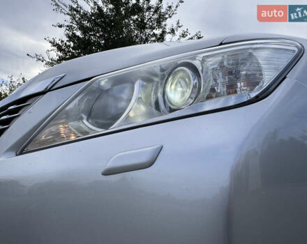 Тойота Камри 2012 в Киеве на Automoto.ua Серый Тойота Камри, объемом двигателя 2.49 л и пробегом 198 тыс. км за 15490 $, фото 24 на Automoto.ua