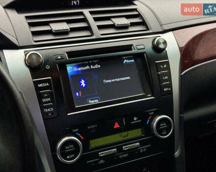 Серый Тойота Камри, объемом двигателя 2.5 л и пробегом 213 тыс. км за 14490 $, фото 26 на Automoto.ua