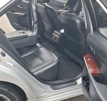 Серый Тойота Камри, объемом двигателя 2.49 л и пробегом 183 тыс. км за 14000 $, фото 16 на Automoto.ua