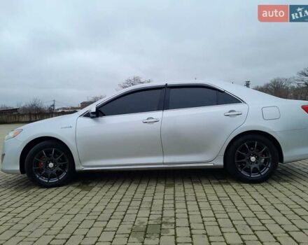 Сірий Тойота Камрі, об'ємом двигуна 2.5 л та пробігом 245 тис. км за 14100 $, фото 10 на Automoto.ua