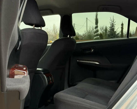 Сірий Тойота Камрі, об'ємом двигуна 2.5 л та пробігом 232 тис. км за 12800 $, фото 27 на Automoto.ua