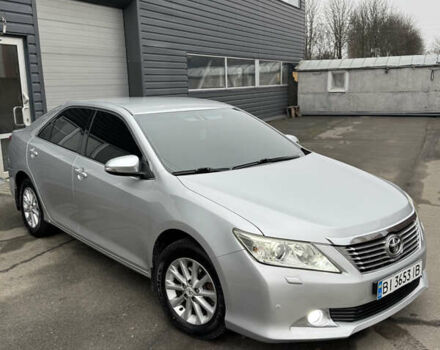 Серый Тойота Камри, объемом двигателя 2.49 л и пробегом 191 тыс. км за 13300 $, фото 4 на Automoto.ua