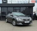 Серый Тойота Камри, объемом двигателя 2.49 л и пробегом 307 тыс. км за 12790 $, фото 1 на Automoto.ua