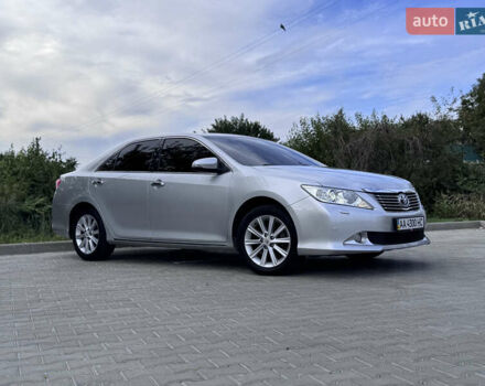 Тойота Камри 2012 в Киеве на Automoto.ua Серый Тойота Камри, объемом двигателя 2.49 л и пробегом 198 тыс. км за 15490 $, фото 8 на Automoto.ua