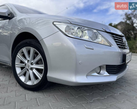 Тойота Камри 2012 в Киеве на Automoto.ua Серый Тойота Камри, объемом двигателя 2.49 л и пробегом 198 тыс. км за 15490 $, фото 11 на Automoto.ua