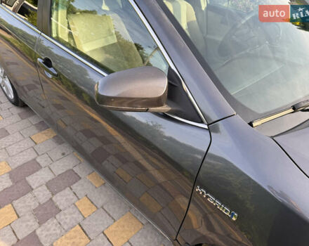 Серый Тойота Камри, объемом двигателя 2.49 л и пробегом 290 тыс. км за 9500 $, фото 18 на Automoto.ua