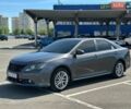 Сірий Тойота Камрі, об'ємом двигуна 2.49 л та пробігом 240 тис. км за 12500 $, фото 1 на Automoto.ua