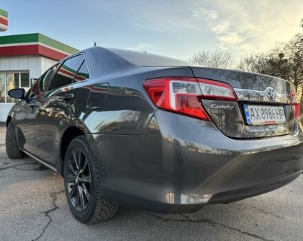 Серый Тойота Камри, объемом двигателя 2.5 л и пробегом 190 тыс. км за 11800 $, фото 7 на Automoto.ua