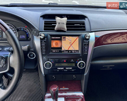 Тойота Камри 2012 в Киеве на Automoto.ua Серый Тойота Камри, объемом двигателя 2.49 л и пробегом 198 тыс. км за 15490 $, фото 43 на Automoto.ua