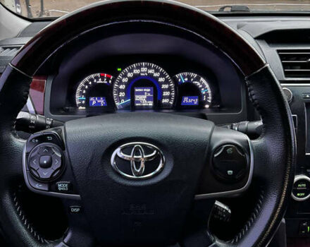 Сірий Тойота Камрі, об'ємом двигуна 2.49 л та пробігом 253 тис. км за 10799 $, фото 12 на Automoto.ua