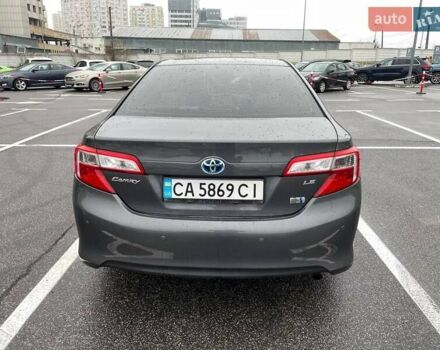 Серый Тойота Камри, объемом двигателя 2.49 л и пробегом 194 тыс. км за 11000 $, фото 8 на Automoto.ua
