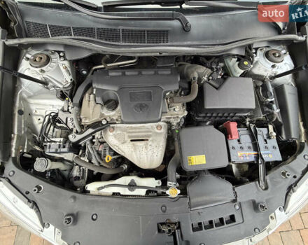 Сірий Тойота Камрі, об'ємом двигуна 2.5 л та пробігом 232 тис. км за 12800 $, фото 22 на Automoto.ua