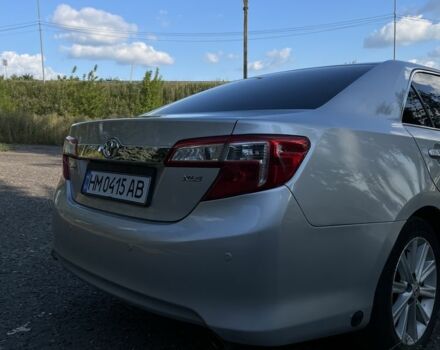 Серый Тойота Камри, объемом двигателя 2.5 л и пробегом 150 тыс. км за 15000 $, фото 5 на Automoto.ua