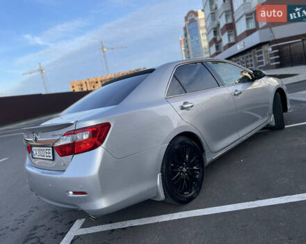Сірий Тойота Камрі, об'ємом двигуна 3.5 л та пробігом 231 тис. км за 13400 $, фото 23 на Automoto.ua