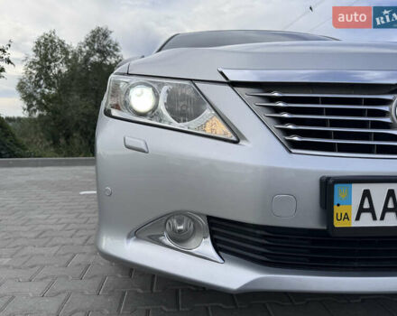 Тойота Камри 2012 в Киеве на Automoto.ua Серый Тойота Камри, объемом двигателя 2.49 л и пробегом 198 тыс. км за 15490 $, фото 23 на Automoto.ua