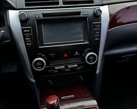 Сірий Тойота Камрі, об'ємом двигуна 2.49 л та пробігом 253 тис. км за 10799 $, фото 11 на Automoto.ua