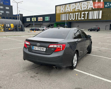 Тойота Камри 2012 в Киеве на Automoto.ua Серый Тойота Камри, объемом двигателя 2.49 л и пробегом 193 тыс. км за 9699 $, фото 3 на Automoto.ua