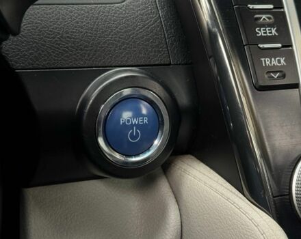 Сірий Тойота Камрі, об'ємом двигуна 2.5 л та пробігом 268 тис. км за 10990 $, фото 19 на Automoto.ua